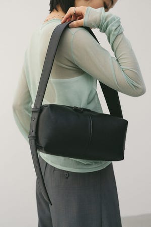 ワイドベルトスクエアバッグ