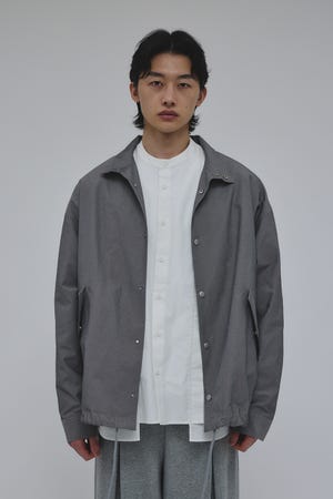 スタンドカラーコーチジャケット
