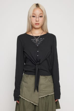 LAYERED LIKE PRINT トップス