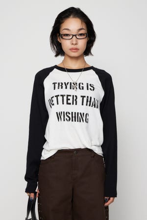 FRONT LETTERING RAGLAN トップス