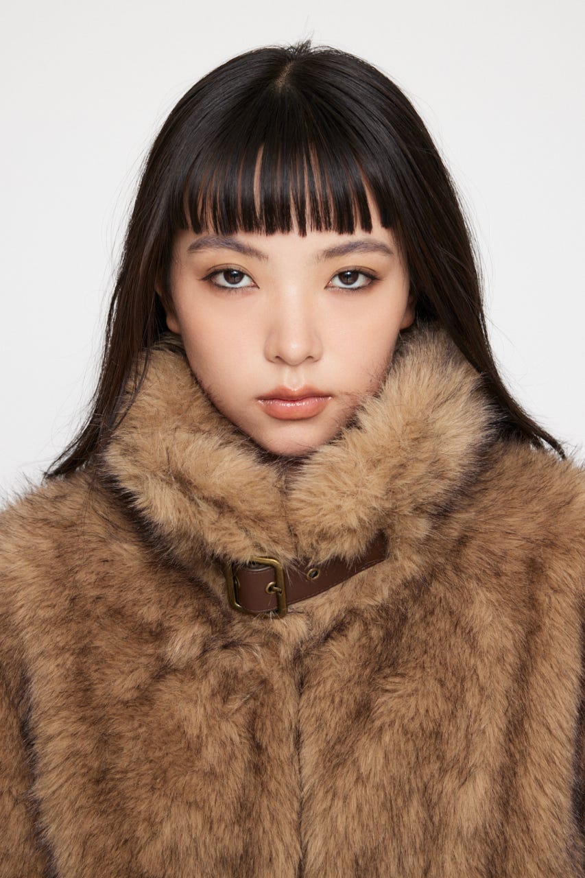lagua gem ファーコート　カーキ　サイズM LAGUA GEM（ラグアジェム）の「FAUX ファーコート（その他