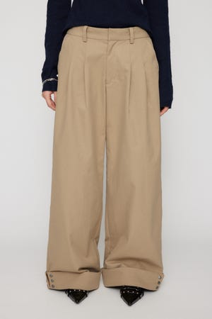 EYELET TUCK パンツ