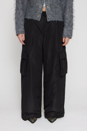 WARM POCKET パンツ