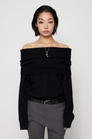 LOOSEY KNIT オフショルダー