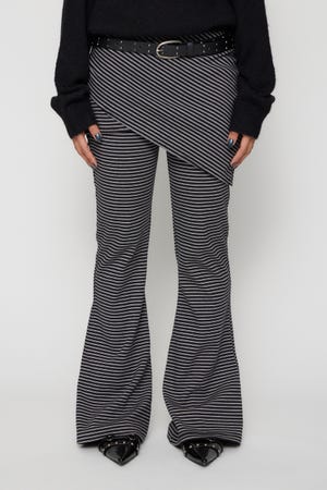 BORDER 2PIECE CUT パンツ