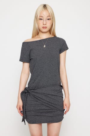 サンセルフ　ブラック ミニワンピース 衿付きペプラムミニワンピース(デイリーワンピース)｜DRESS