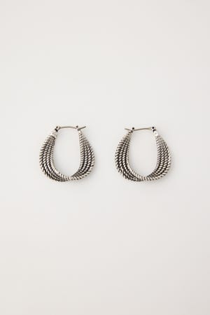 VINTAGE TWISTED ピアス