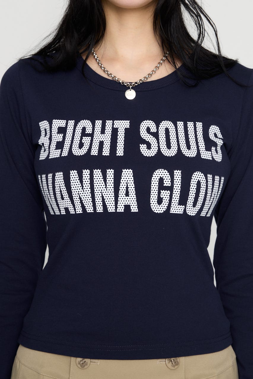 DOT LETTERING PRINT トップス NVY FREE
