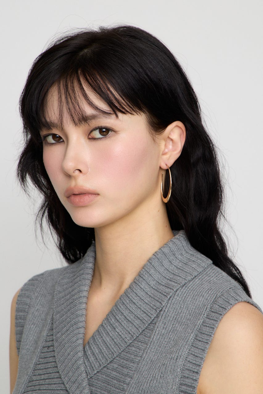 ELLIPSE HOOP ピアス GLD FREE