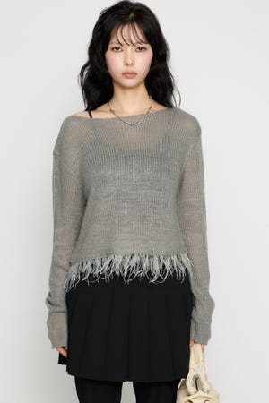 LOW GAUGE FRINGE ニット