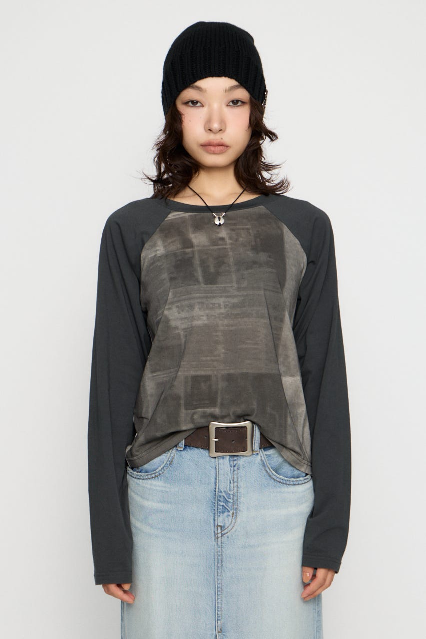 PHOTO PRINT RAGLAN トップス BLK FREE