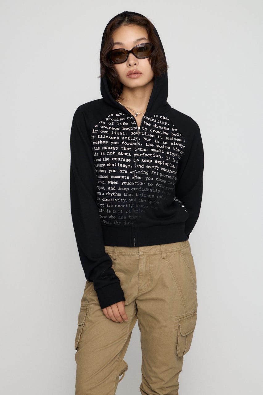 TYPOGRAPHY ZIP フーディ BLK FREE