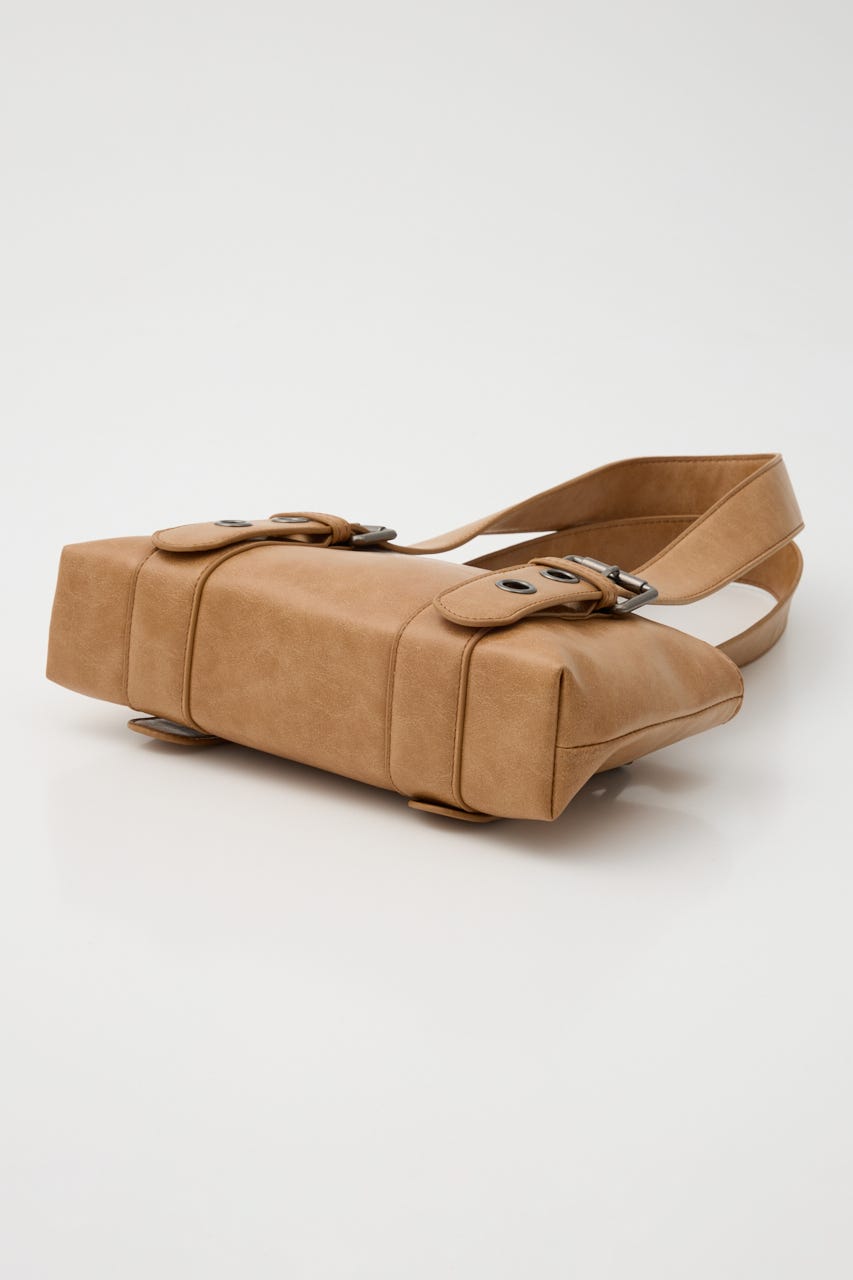 BELTED COMPACT バッグ CAM FREE