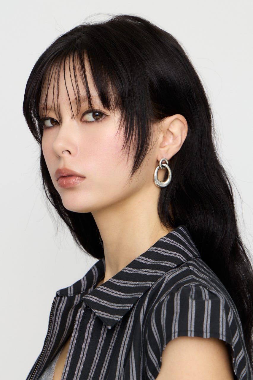 TWIST HOOP ピアス SLV FREE