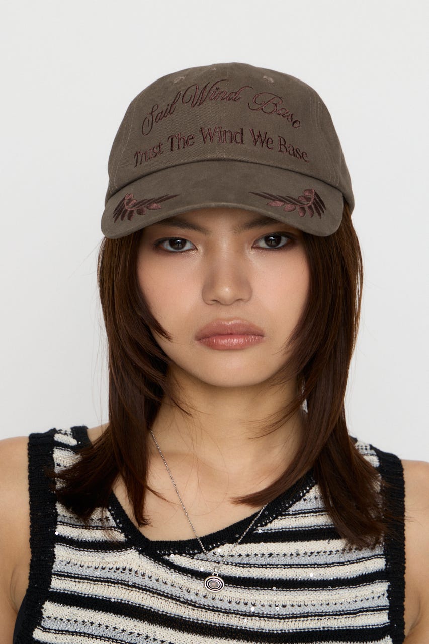 【SET PRICE対象】LETTERING LEAF キャップ BRN FREE