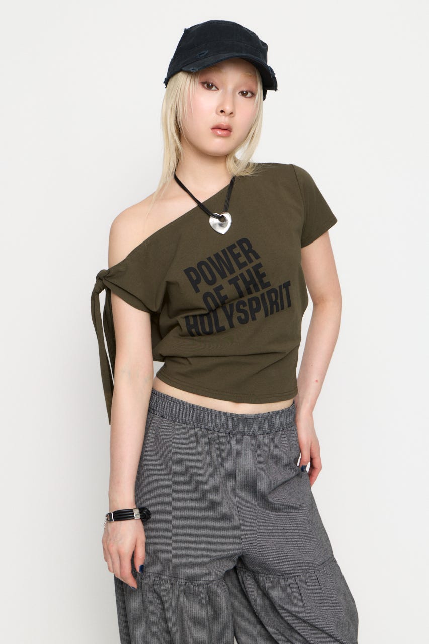 SHOULDER RIBBON PRINT トップス KHA FREE