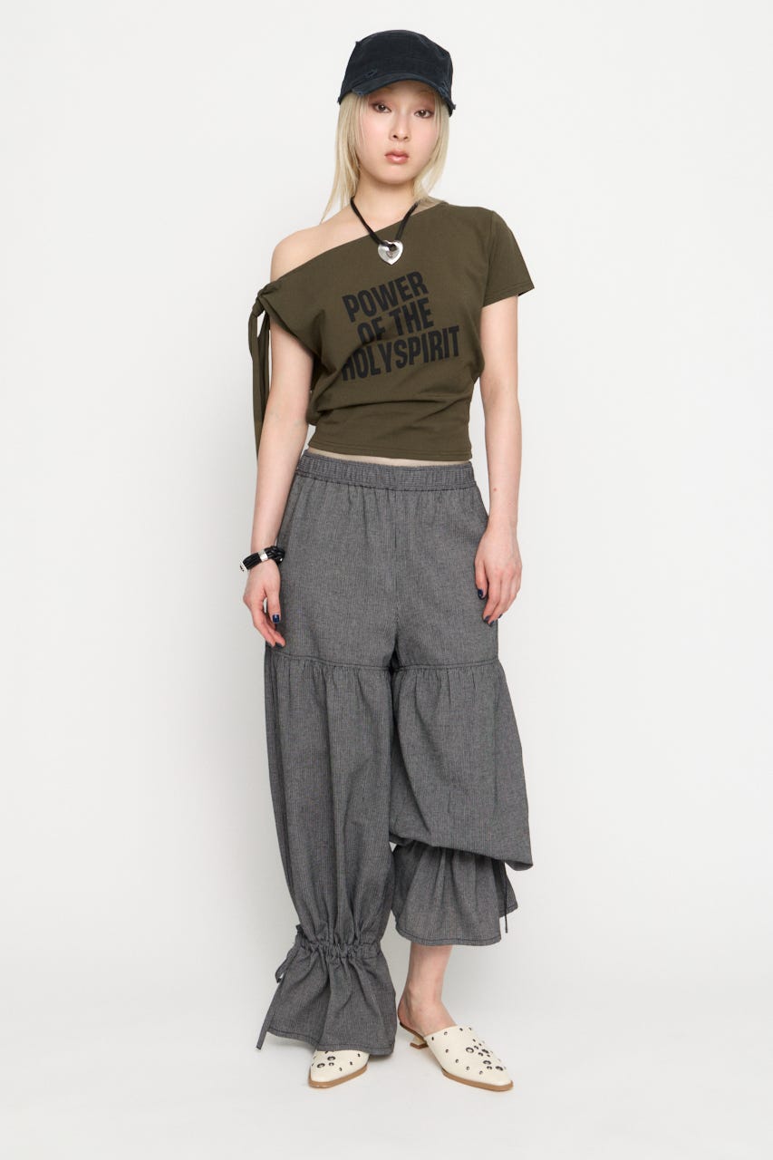 SHOULDER RIBBON PRINT トップス KHA FREE