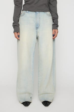 LIGHT COLOR WASH デニム
