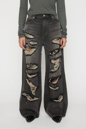 MANY CRASH LOOSEY デニム