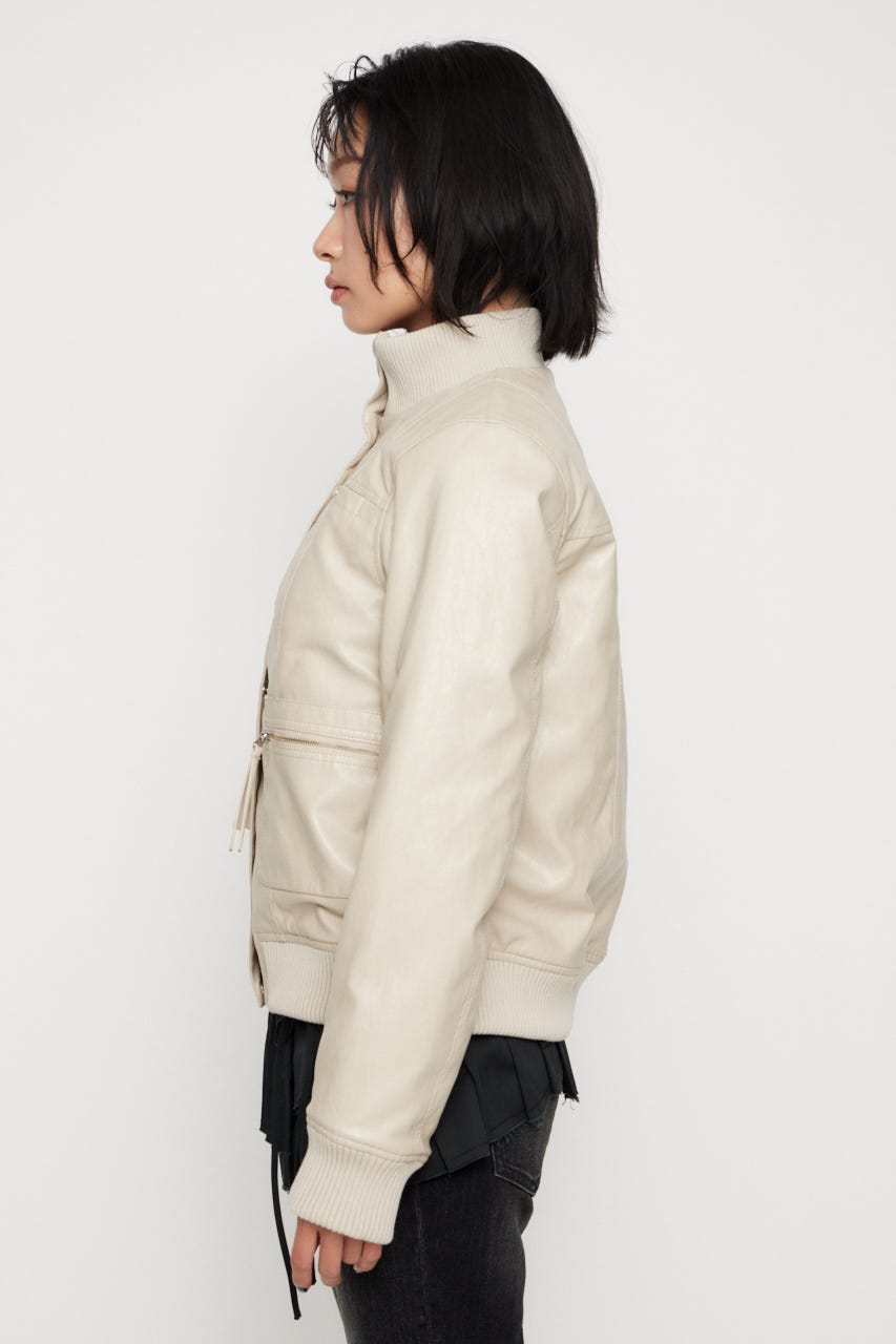 COMPACT FAUX LEATHER ブルゾン IVOY FREE