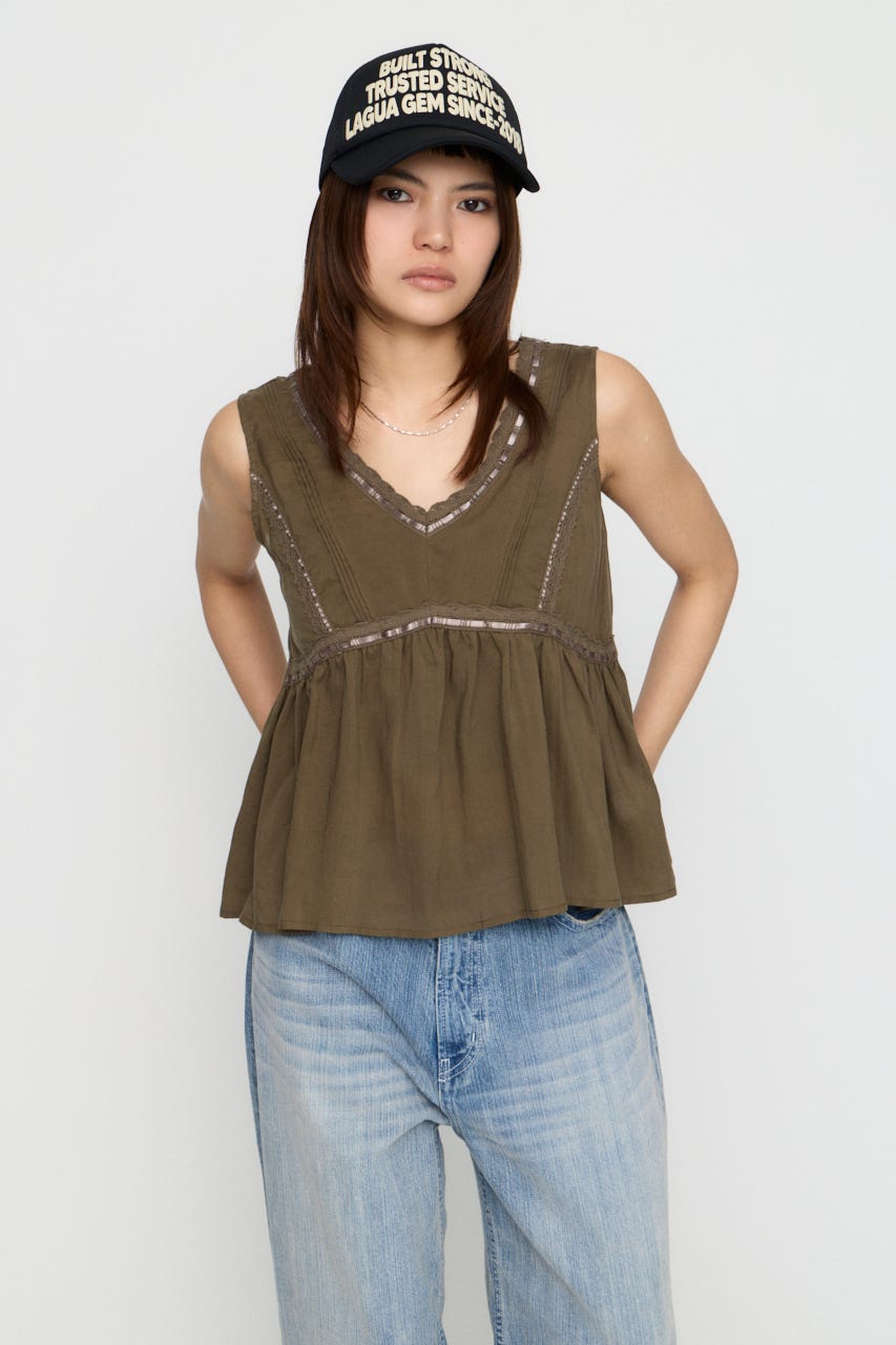 SOFT LACE NOSLEEVE トップス KHA FREE