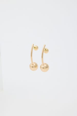 BALL DROOP ピアス