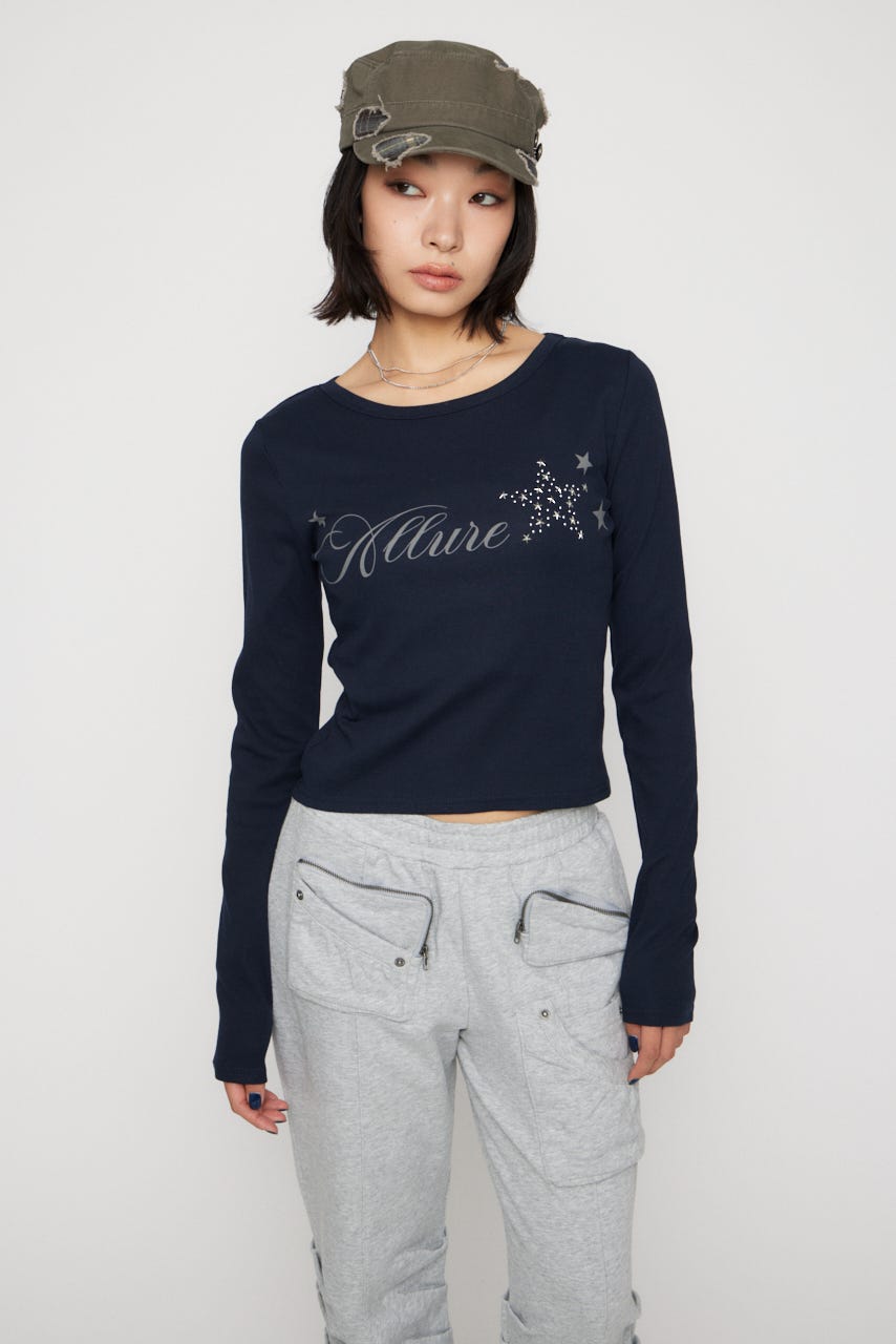 STAR MOTIF PRINT トップス NVY FREE