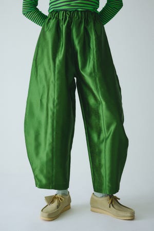 HeRIN.CYE | ［予約］Shiny cocoon pants (パンツ ) |SHEL'TTER