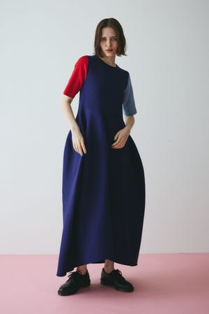 Volume cape HeRIN.CYE ヘリンドットサイ HeRIN.CYE（ヘリンドットサイ）の「Jersey CD OP（ワンピース