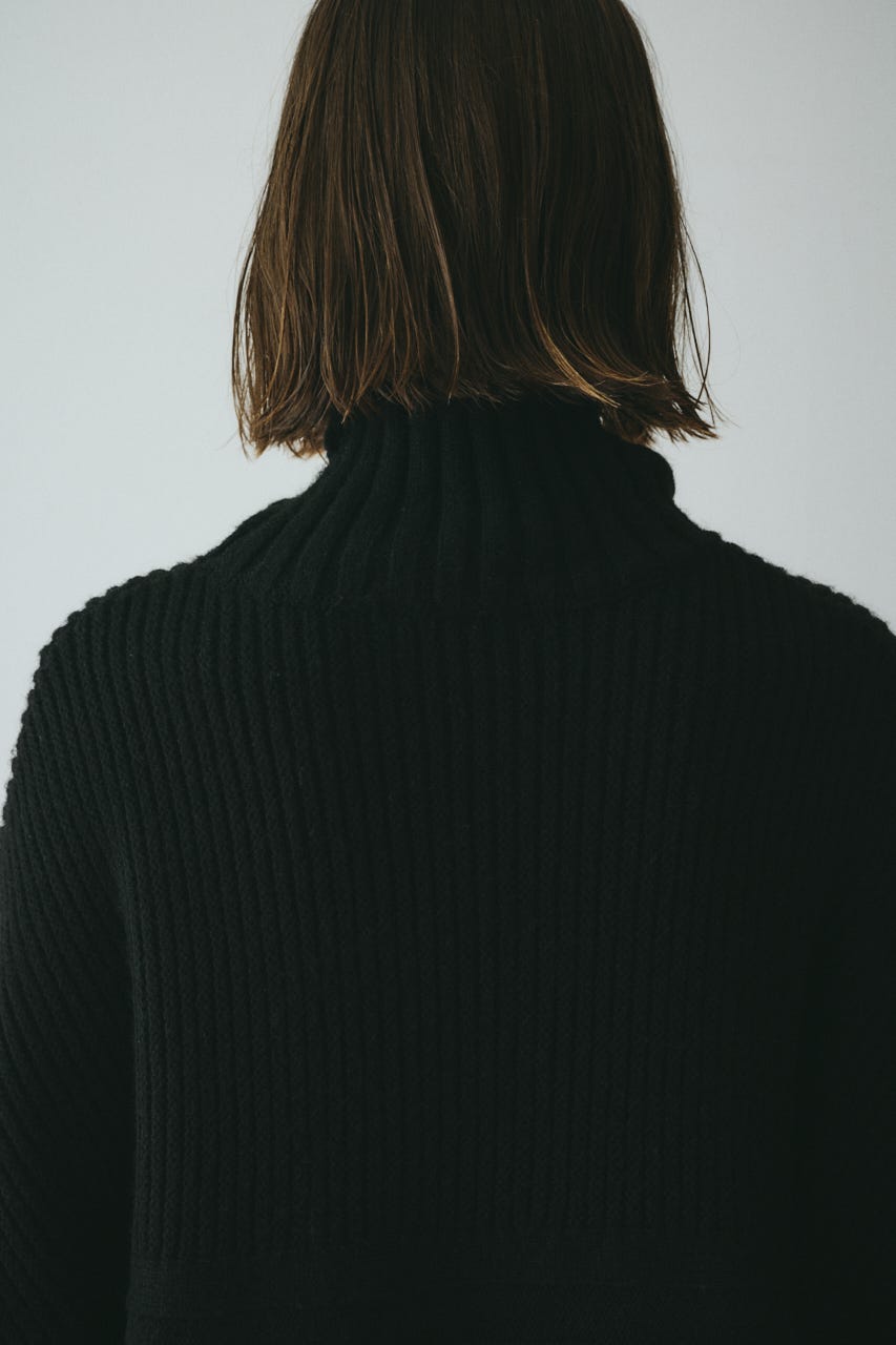 Box knit one-piece BLK FREE