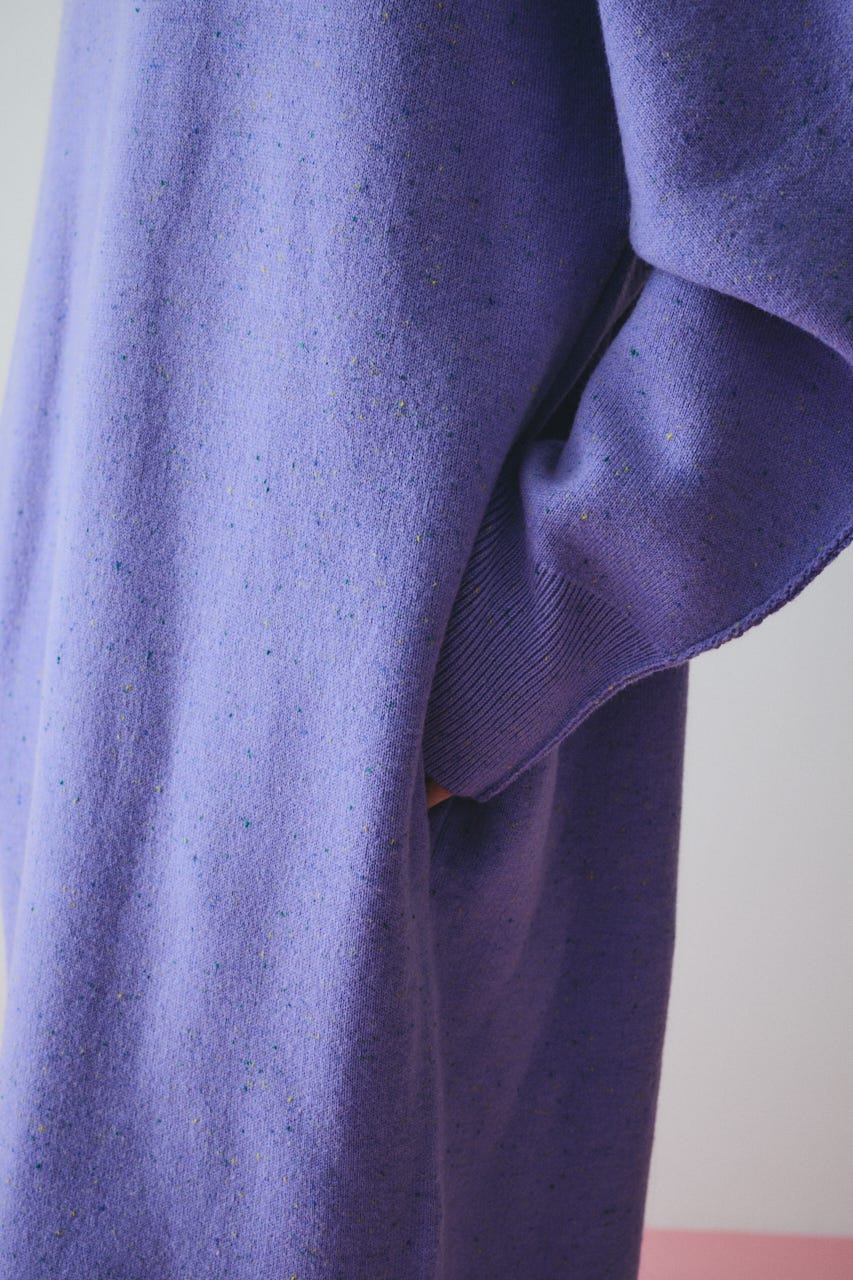 V neck knit one piece 柄PUR FREE