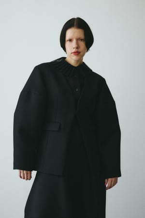 公式】HeRIN.CYEのアウター|シェルターウェブストア