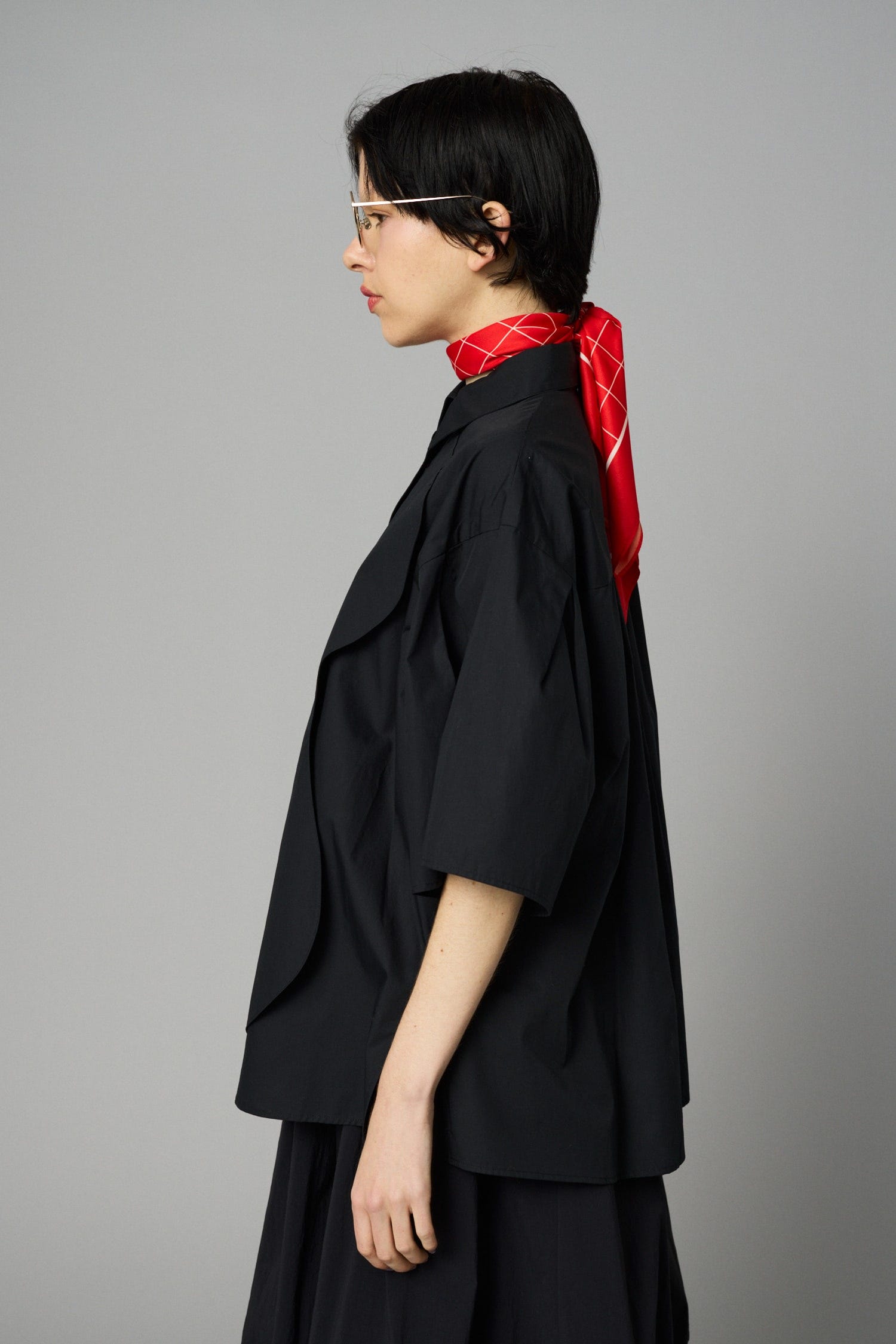A line over shirt BLK FREE