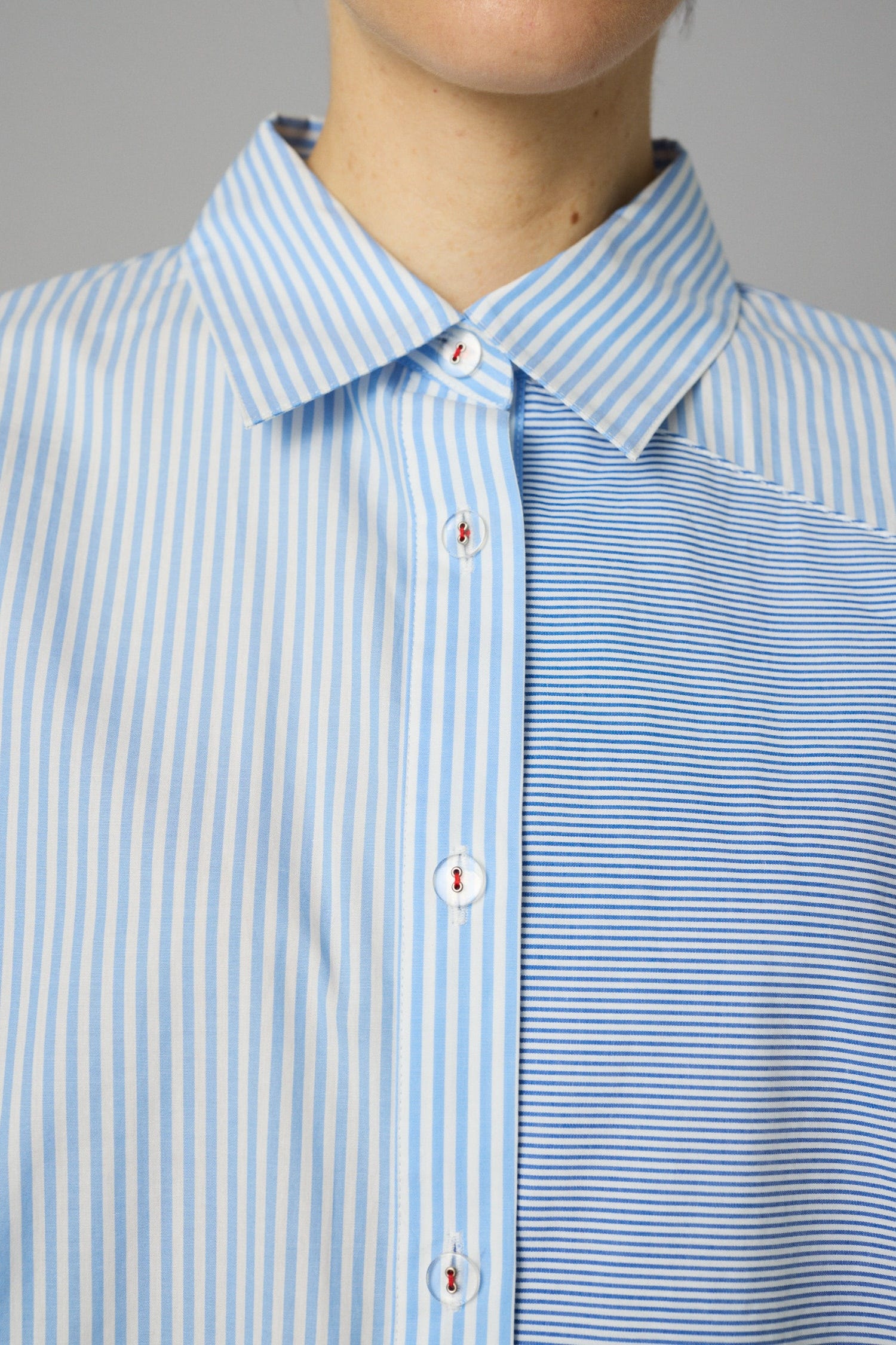 A line over shirt 柄BLU FREE