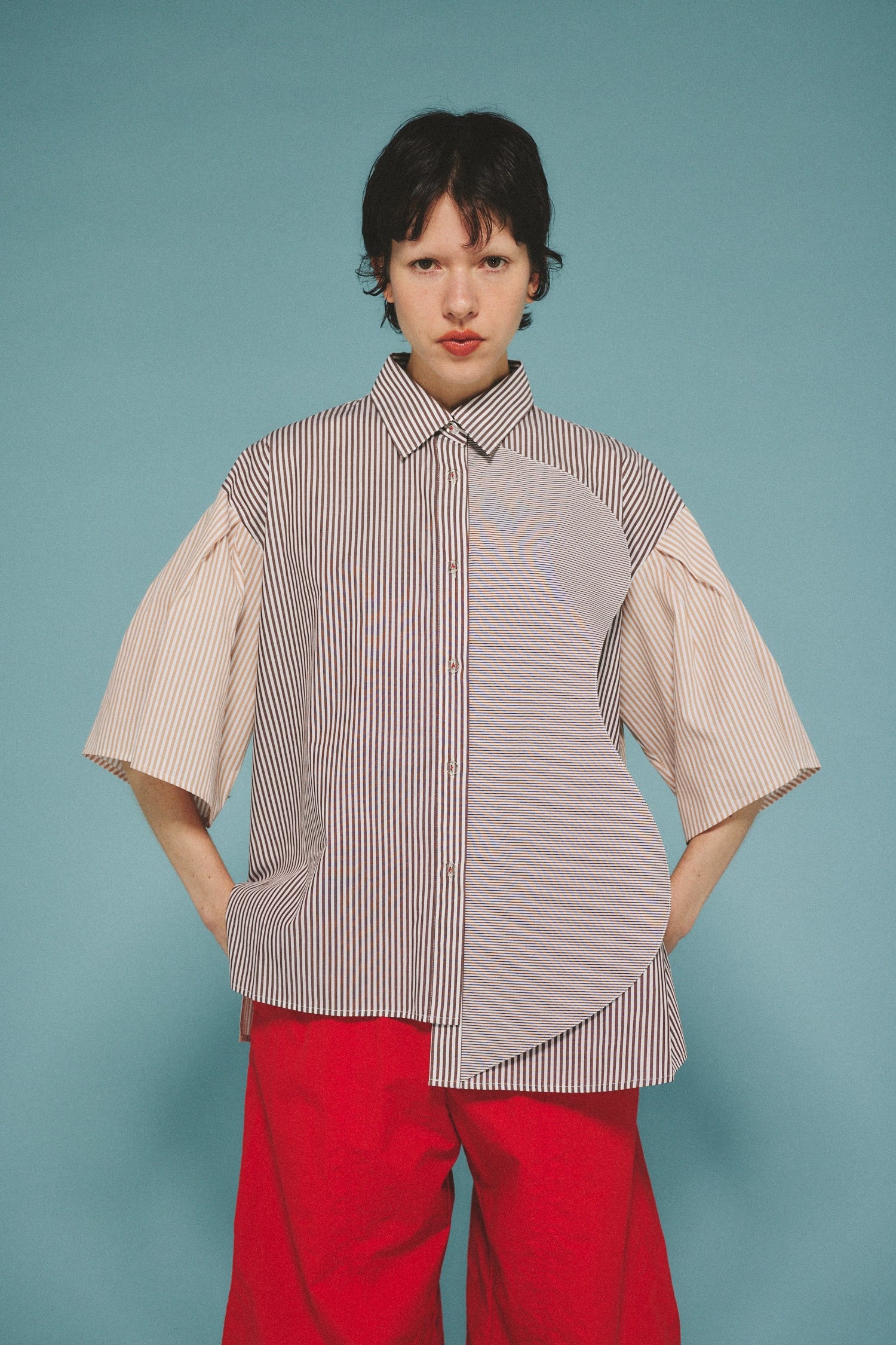 A line over shirt 柄BRN FREE