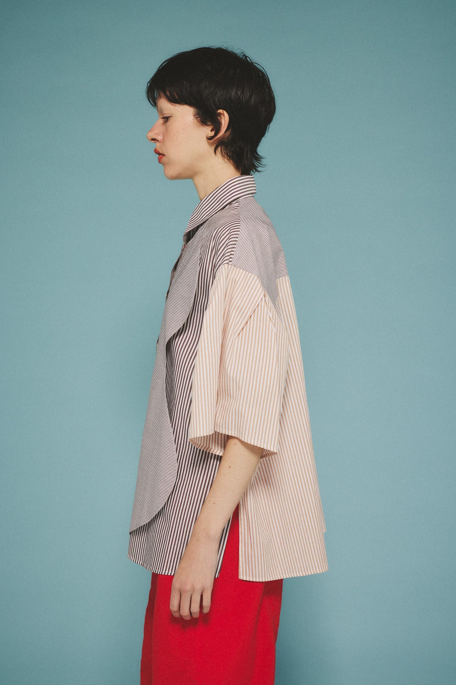 A line over shirt 柄BRN FREE