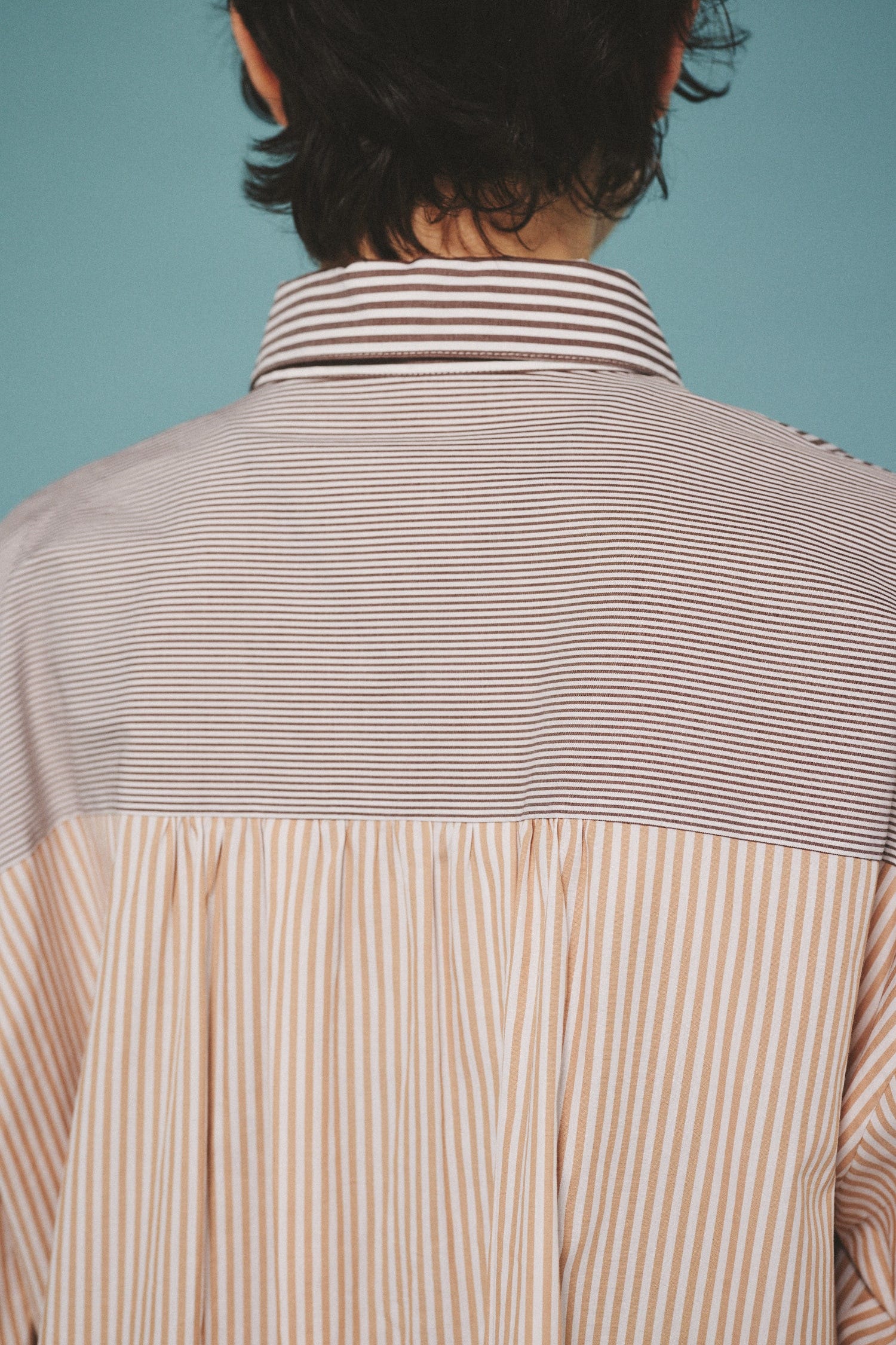 A line over shirt 柄BRN FREE