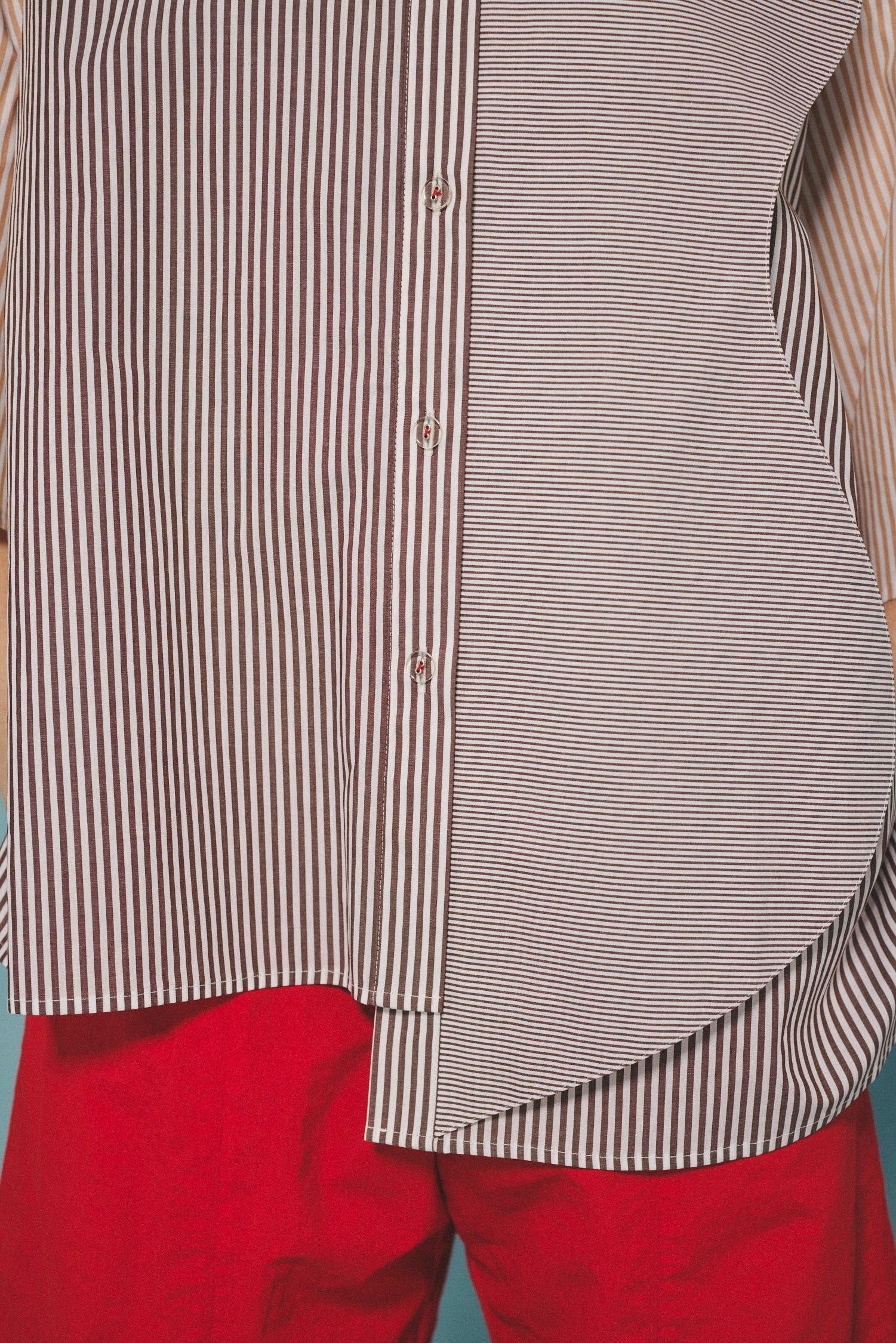 A line over shirt 柄BRN FREE