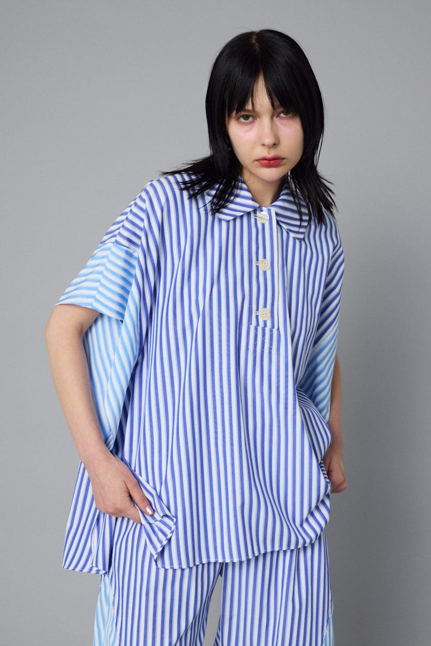 Pull over tops 柄BLU FREE