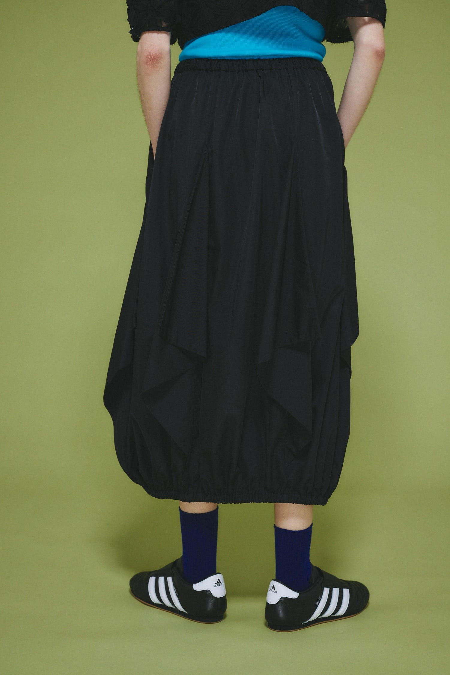 Triangle skirt BLK FREE