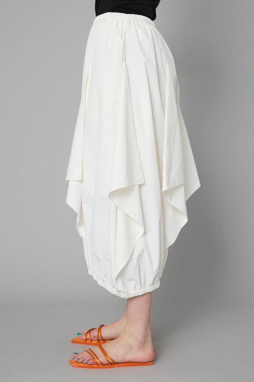Triangle skirt O/WHT FREE