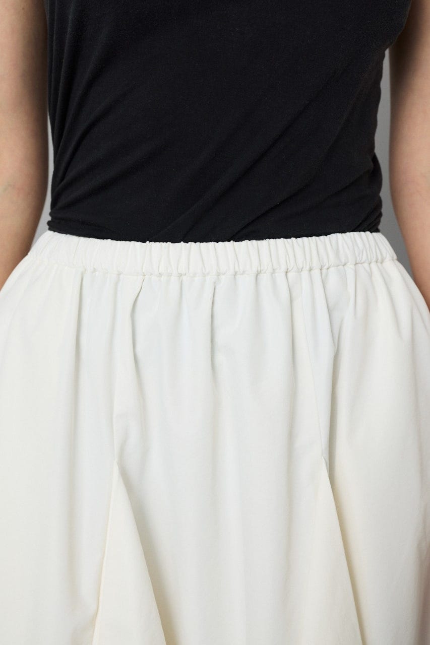 Triangle skirt O/WHT FREE
