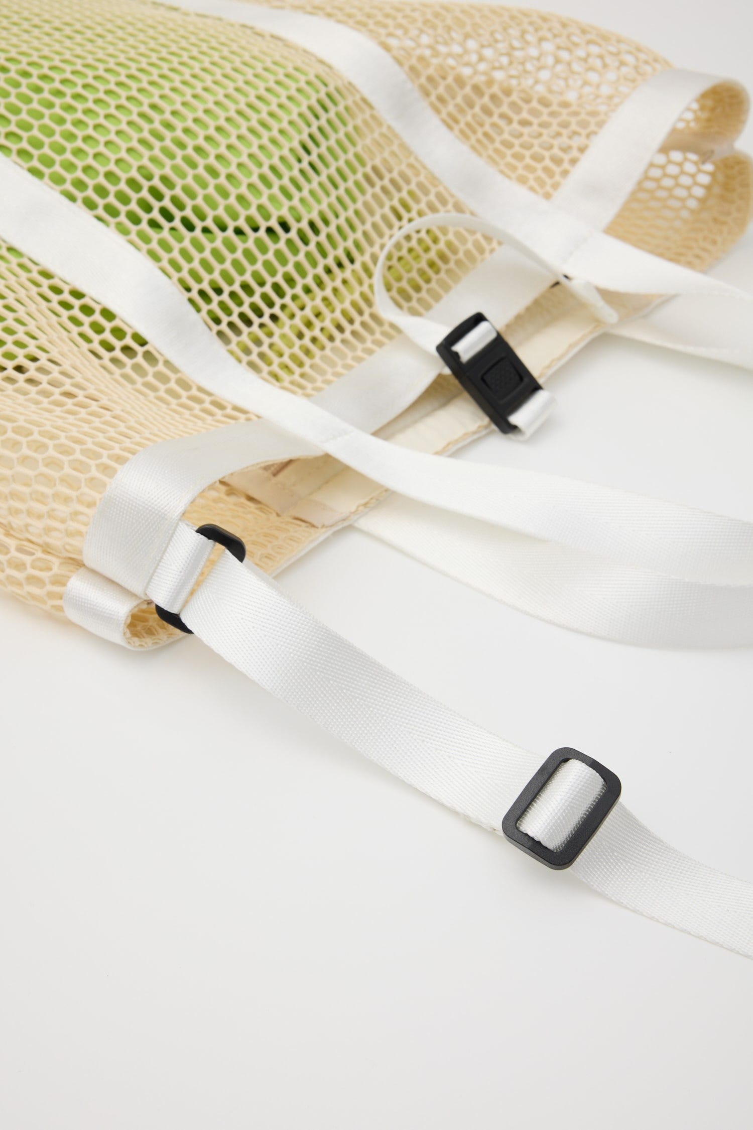 Mesh bag O/WHT FREE