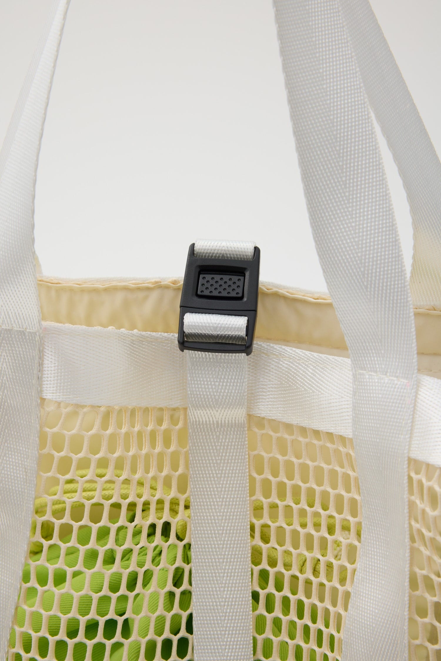 Mesh bag O/WHT FREE