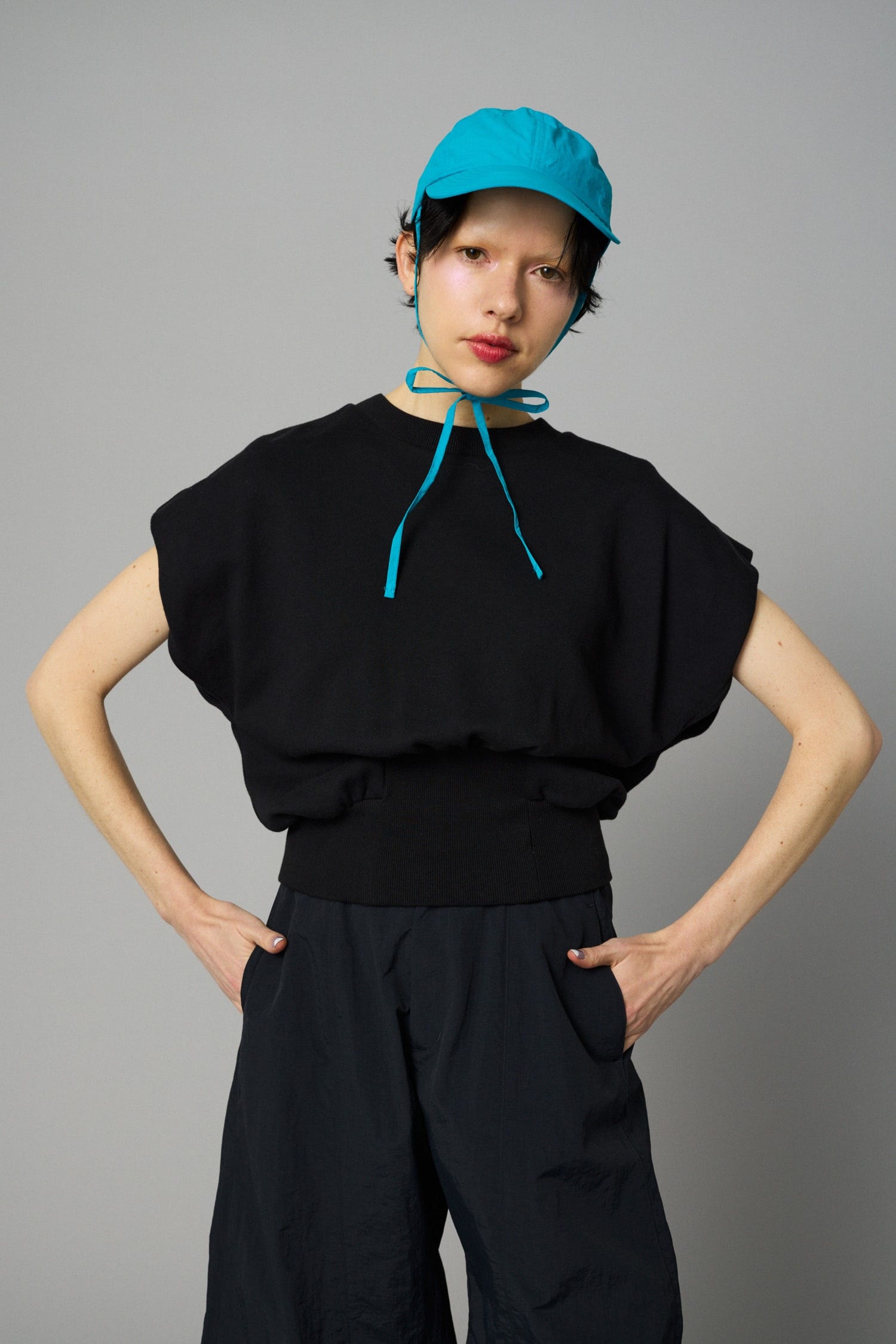 Box cut vest BLK FREE