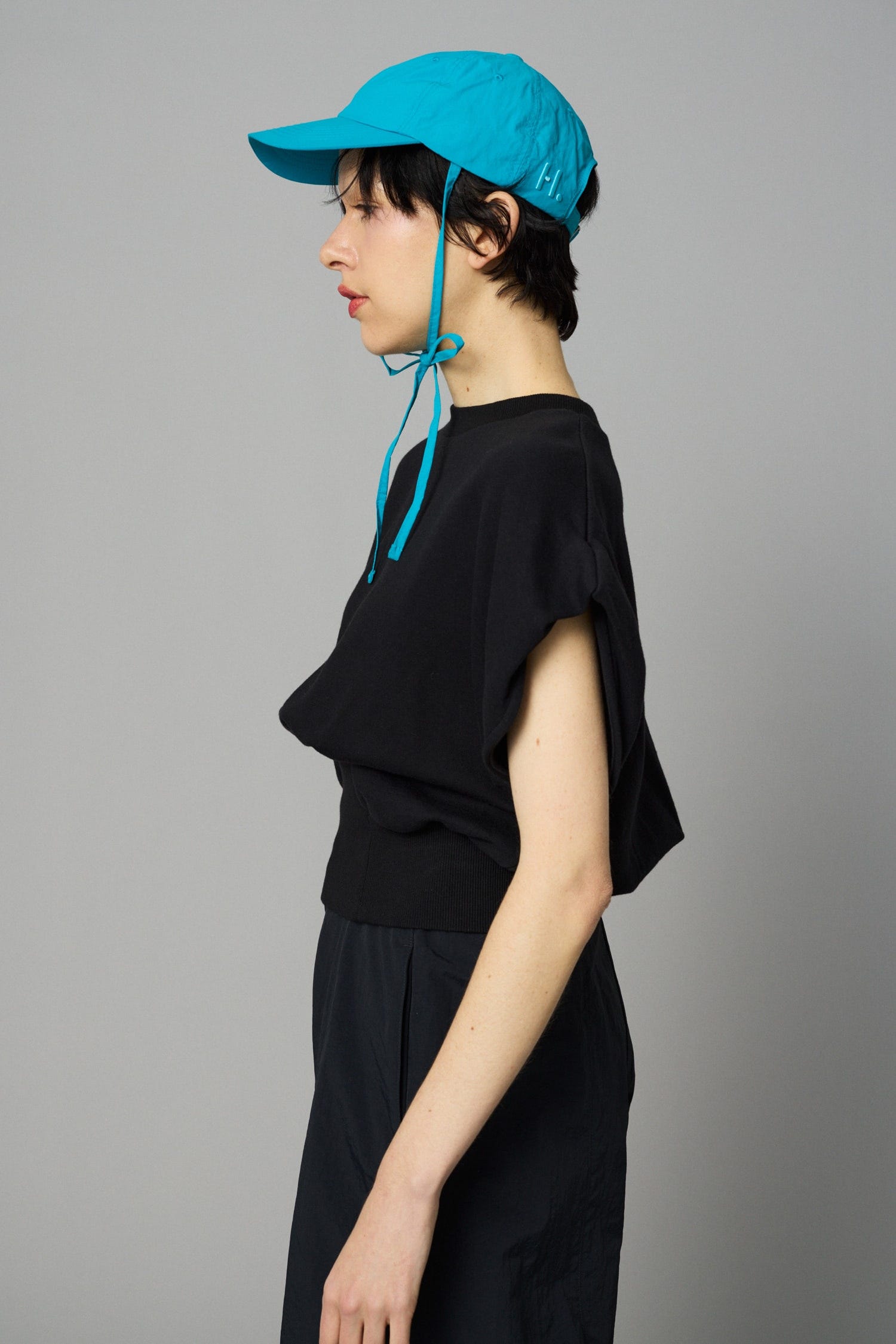 Box cut vest BLK FREE