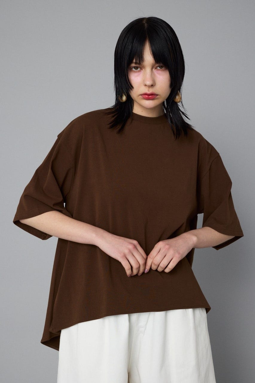 Over size cut tops BRN FREE