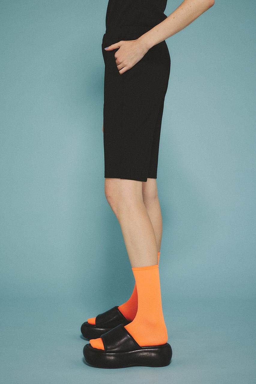 Ponte half pants BLK FREE