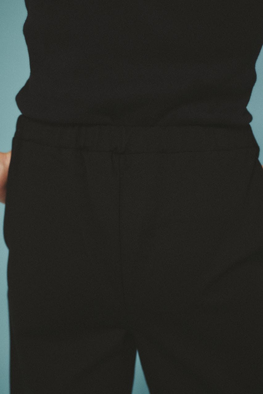 Ponte half pants BLK FREE