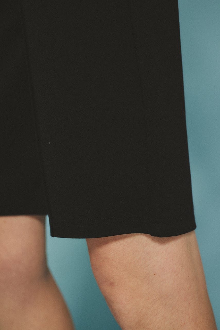Ponte half pants BLK FREE